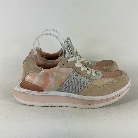 Deckers x Lab pink white waterproof athletic platform running shoes women’s 8 - Picture 2 of 9